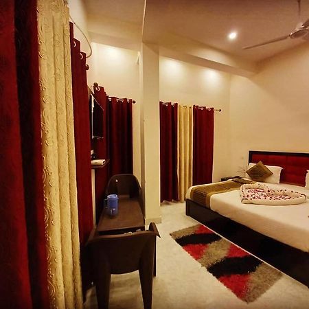 Hotel Banke Bihari Haridwar Bagian luar foto