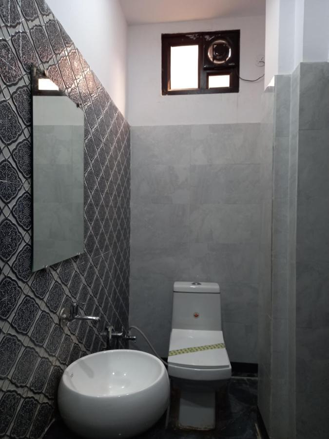 Hotel Banke Bihari Haridwar Bagian luar foto