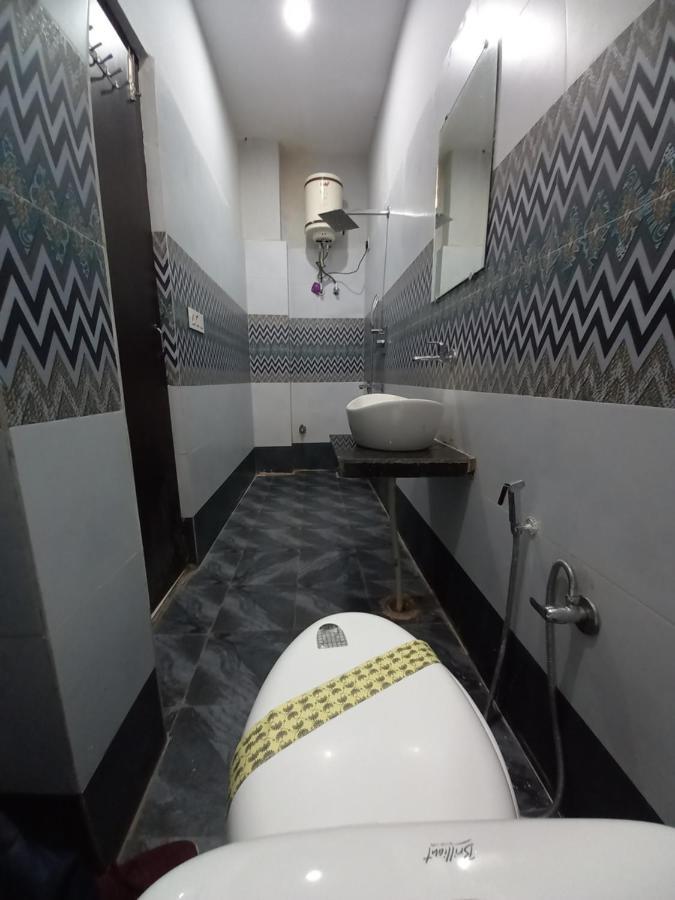 Hotel Banke Bihari Haridwar Bagian luar foto