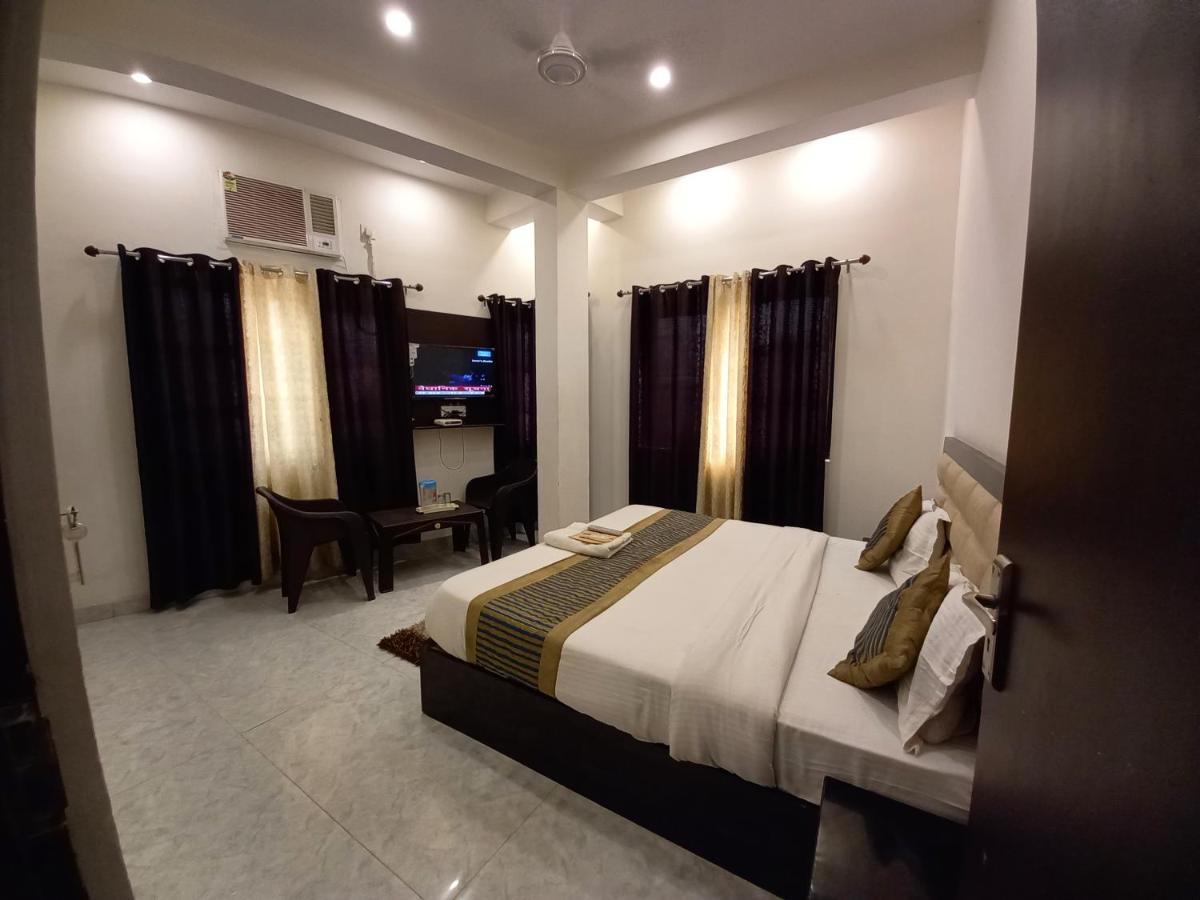 Hotel Banke Bihari Haridwar Bagian luar foto